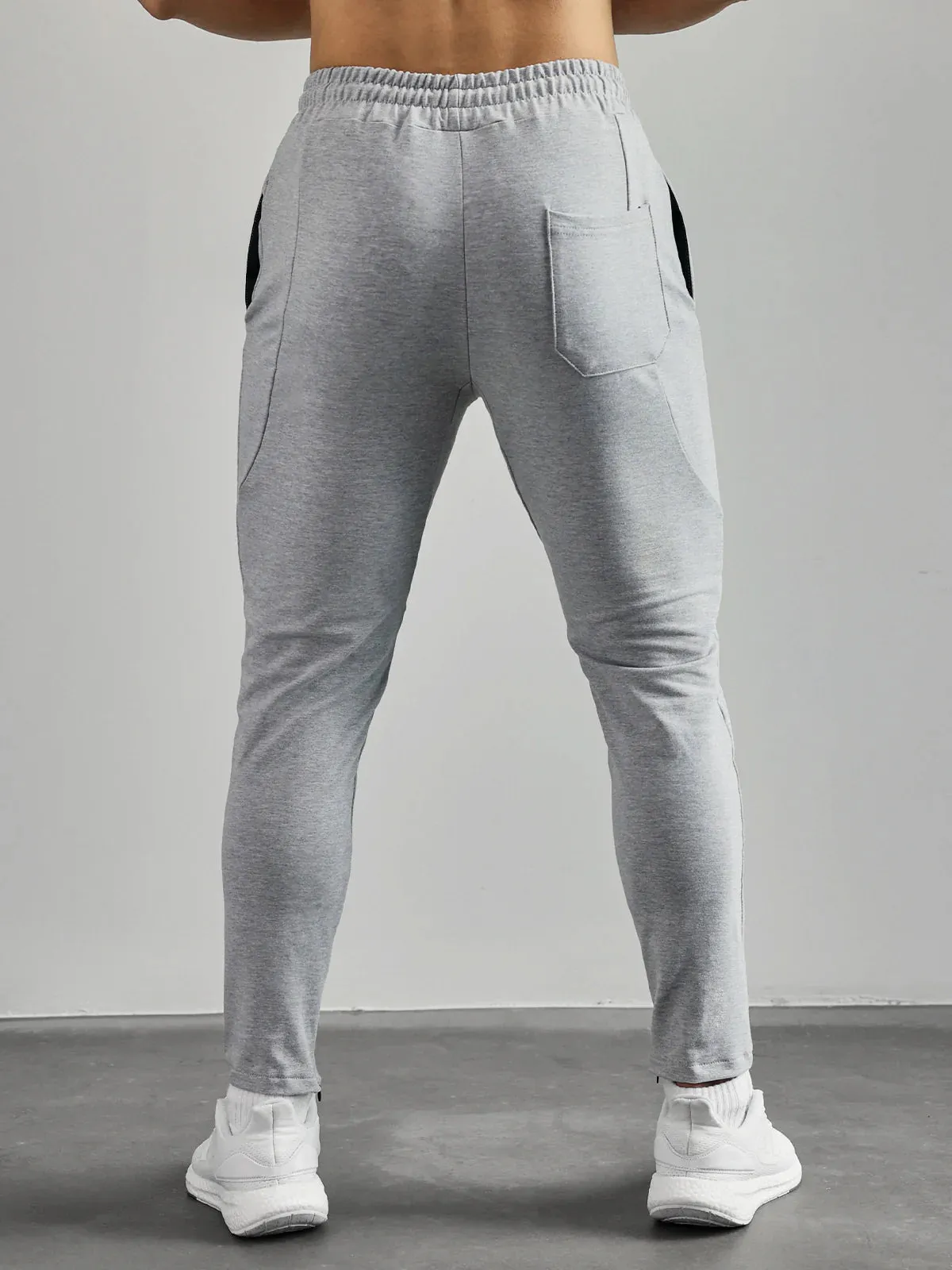 All Season Essential Weekend Performance Jogger