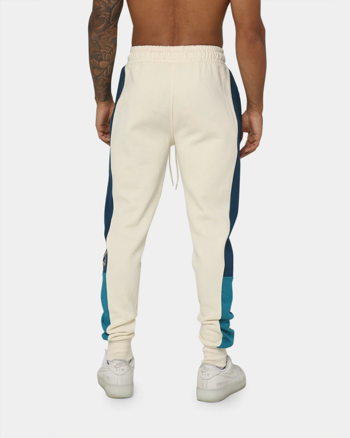 Kangol Retro Joggers Beige