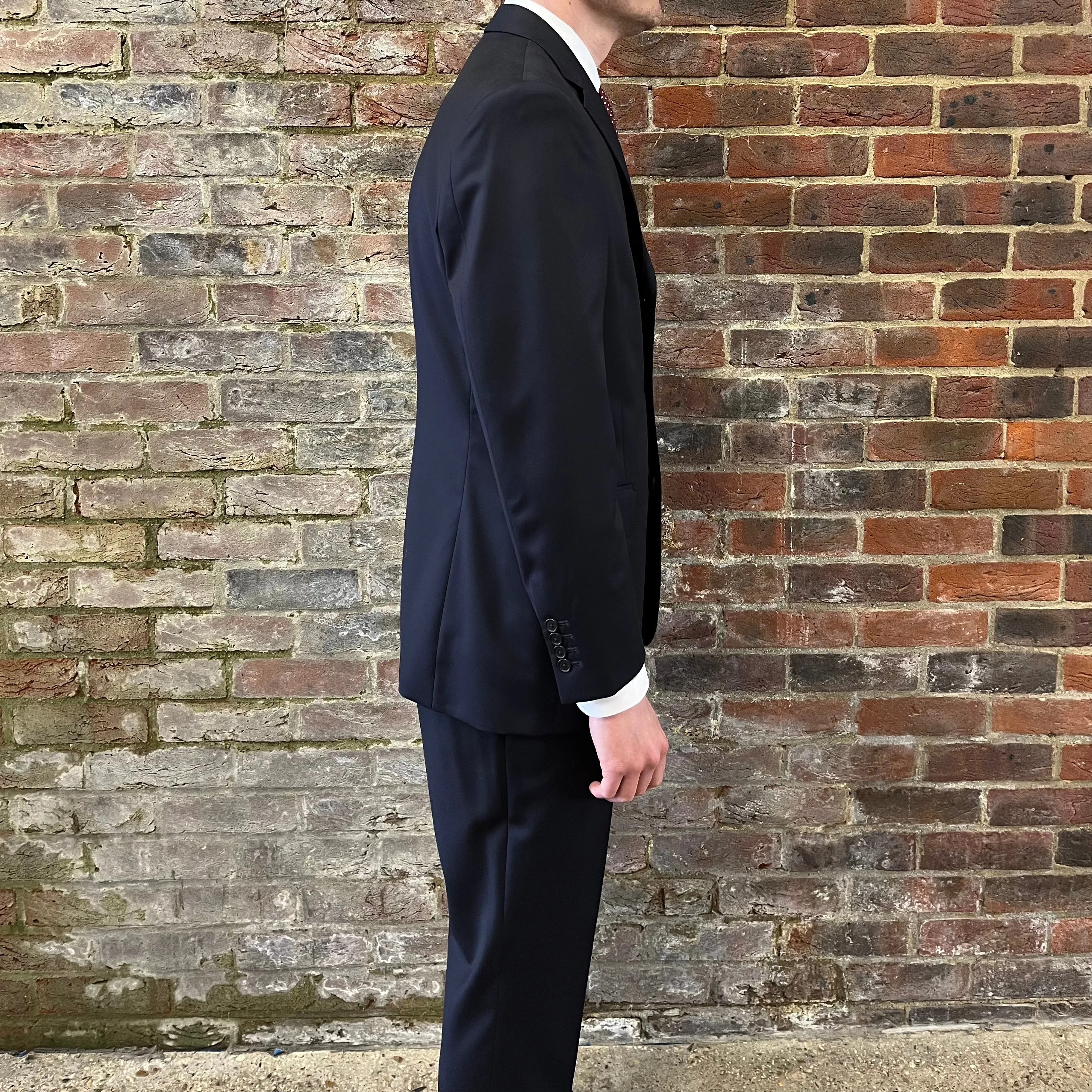 Regent - 'James' Suit - Lightweight Dark Navy Wool 260g - Reda Super 110