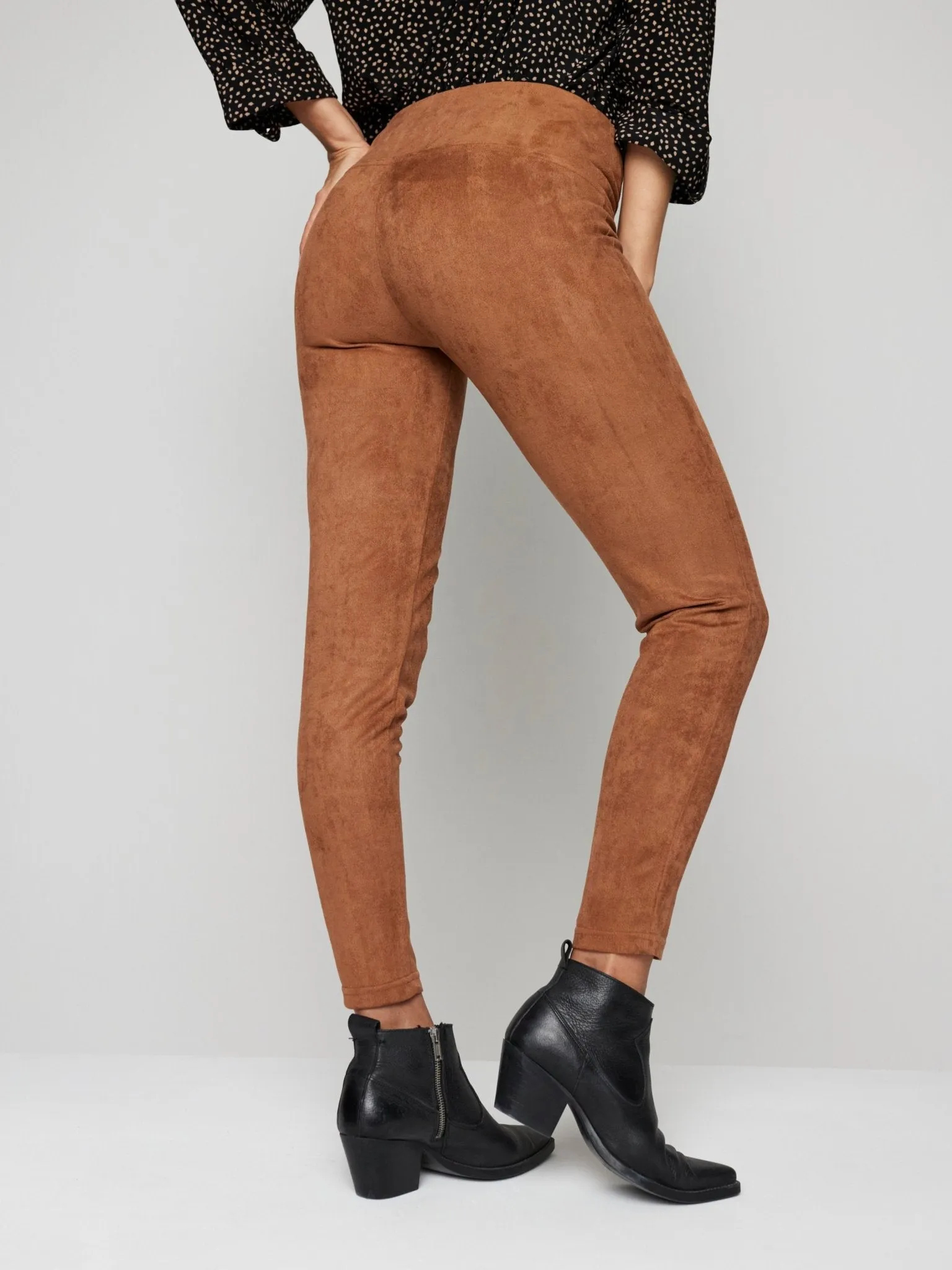 Roz & Ali Tummy Control Faux Suede