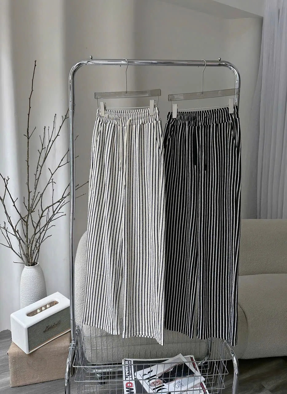 Trendy vertical striped elastic waist wide-leg pants