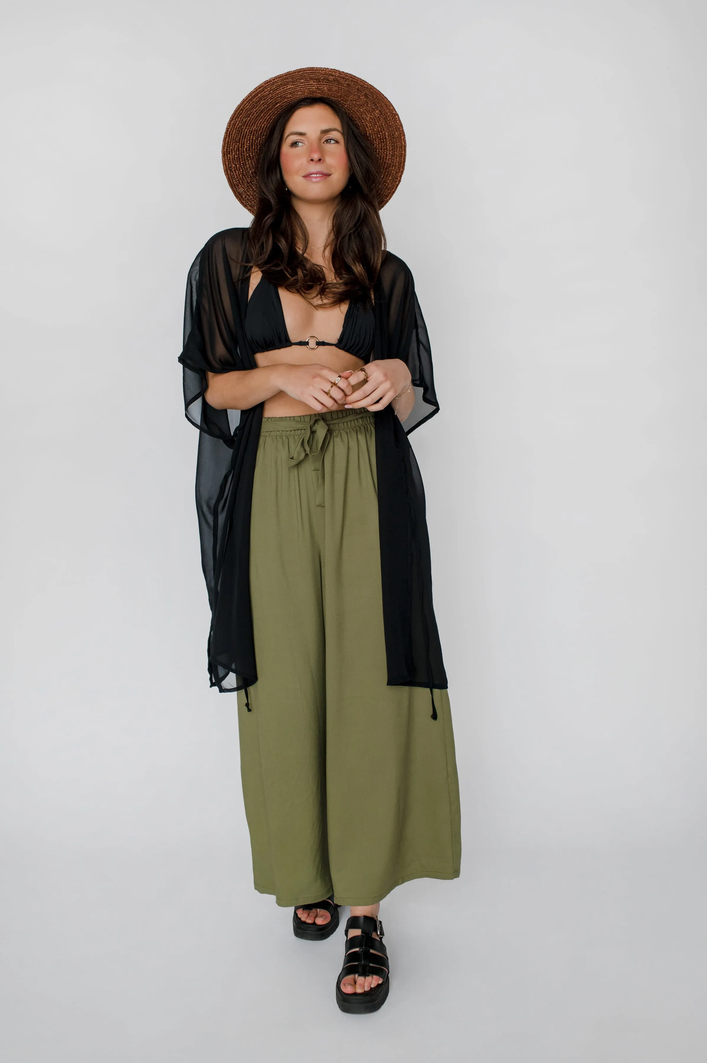 Wide leg trousers