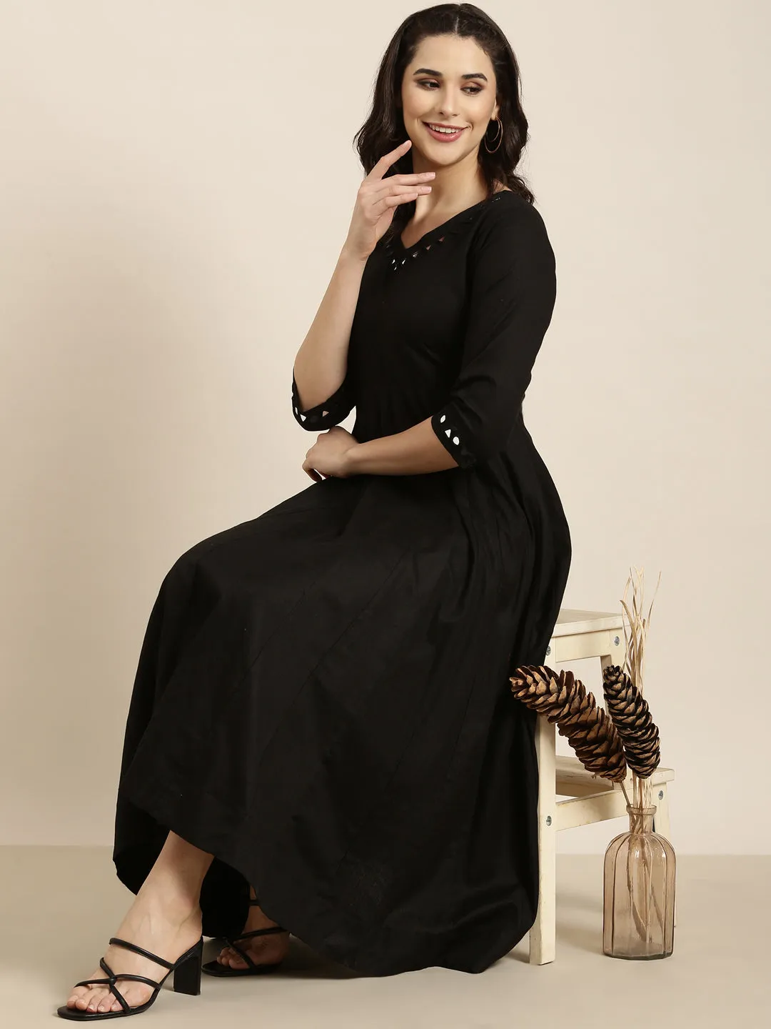 Women Anarkali Black Solid Kurta and Trousers Set